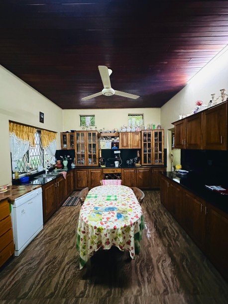 5BR Two-Storey House on 30 Perches for Sale in Maharagama | LKR 112.5 Million (HS5025)-6