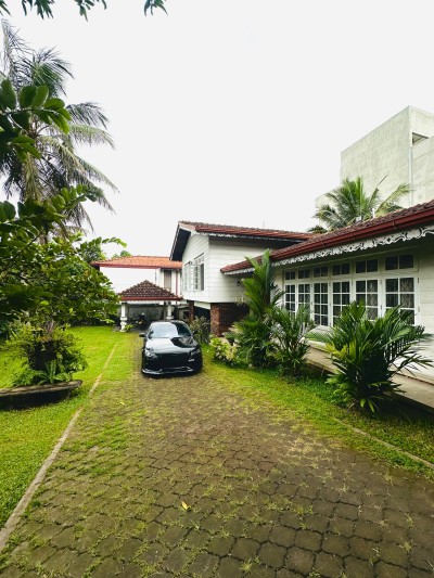 5BR Two-Storey House on 30 Perches for Sale in Maharagama | LKR 112.5 Million (HS5025)