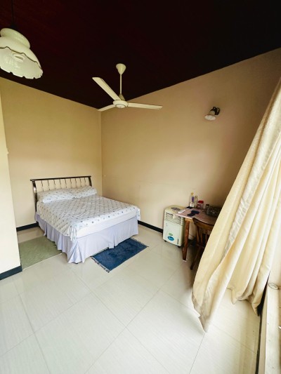 5BR Two-Storey House on 30 Perches for Sale in Maharagama | LKR 112.5 Million (HS5025)-4