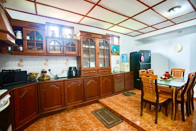 7-Bedroom House for Sale in Nugegoda | LKR 197.5 Million (HS5032)-10