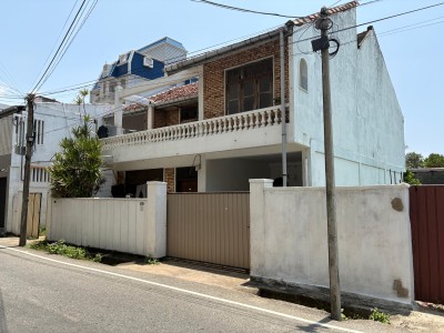 5 Bedroom House for Sale in Ebenezer Place, Dehiwala | LKR 125 Million (HS5041)-3