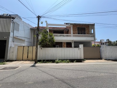 5 Bedroom House for Sale in Ebenezer Place, Dehiwala | LKR 125 Million (HS5041)