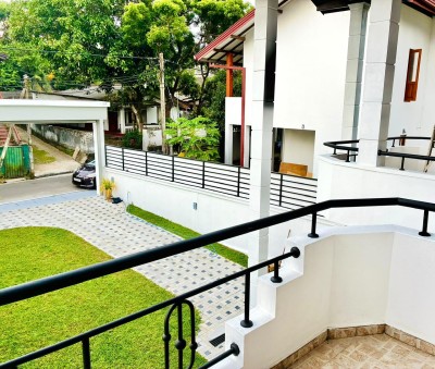6 Bedroom Modern House for Sale in Bokundara | LKR 67.5 Million (HS5055)-10