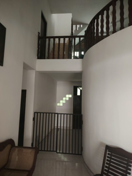 6 Bedroom Three-Storey House for Sale in Ethul Kotte | LKR 75 Million (HS5053)-7
