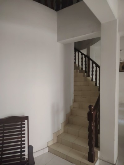 6 Bedroom Three-Storey House for Sale in Ethul Kotte | LKR 75 Million (HS5053)-5