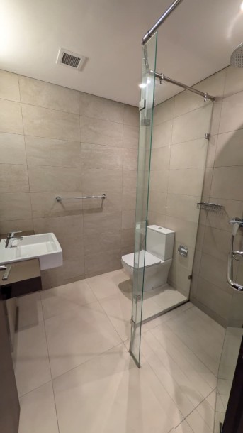 Modern 2-Bedroom Apartment for Sale at Luna Tower, Union Place, Colombo 02 | LKR 93.5 Million (AP5052)-5