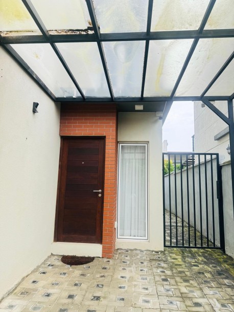 3Bedroom Fully Improved House for Sale in Canterbury Golf Housing, Gonapola | LKR 42 Mn (HS5056)-5